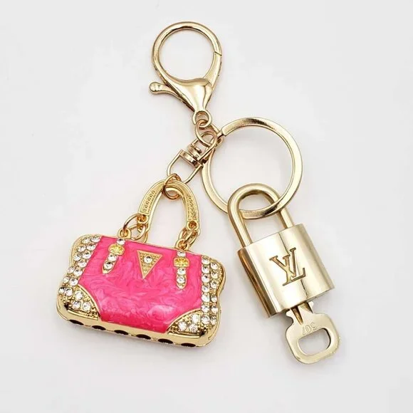 Authentic Louis Vuitton Gold Lock 🔒 Keychain Bag Unbranded Charm LV - Picture 3 of 7